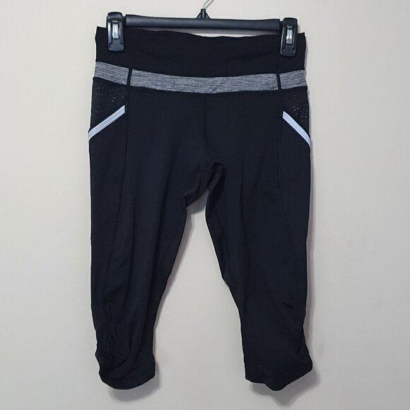 Lululemon Run a Marathon Black Crop Leggings - Picture 4 of 10